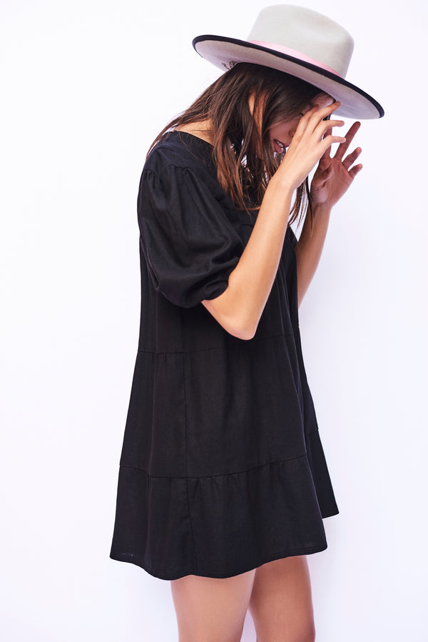 Vestido lino negro